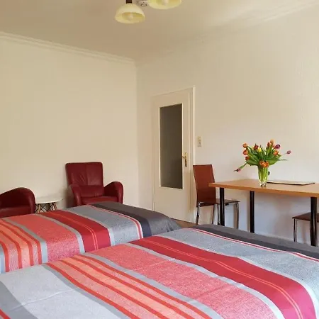 Ferienwohnung Im Zentrum Hannover City, Ruhig, Hbf- Naehe, Freie Oeffentliche Parkplaetze Zewnętrze zdjęcie